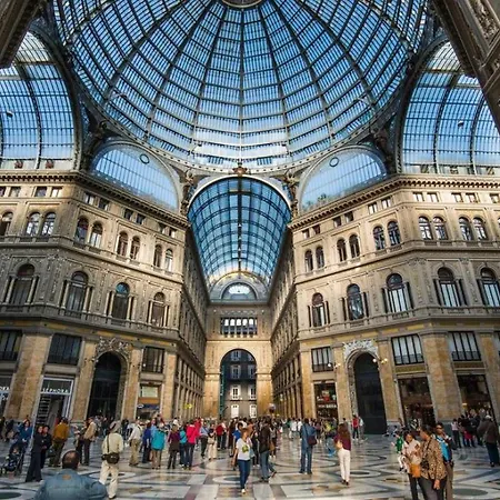 Galleria Umberto I Luxury Apartment-3